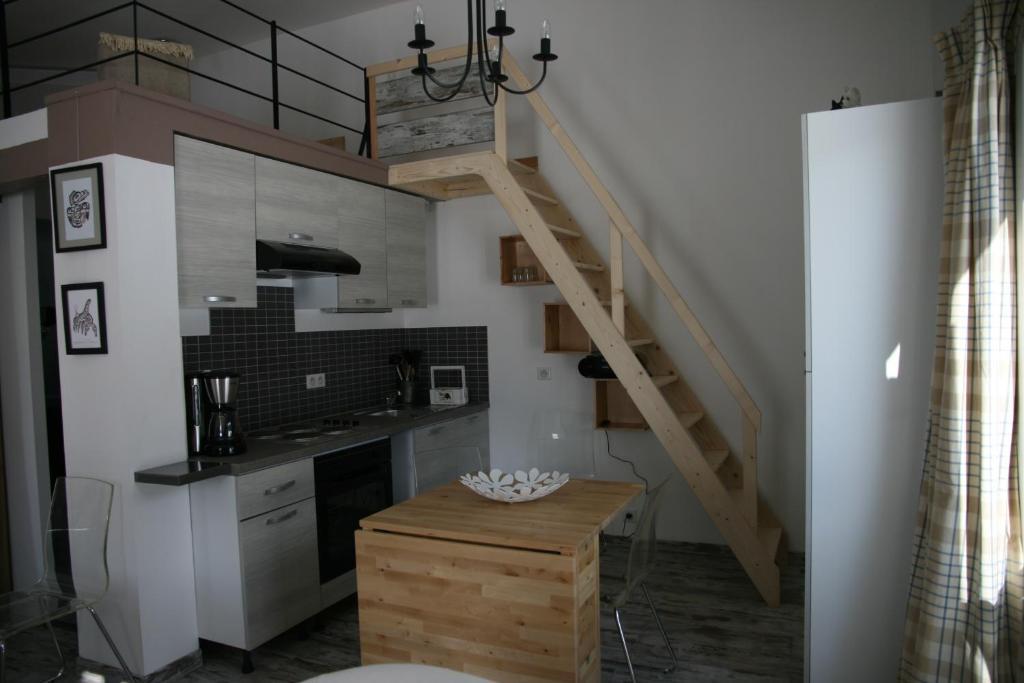 Hotel Les Hauts De L'Escoulaou Castellane Zimmer foto